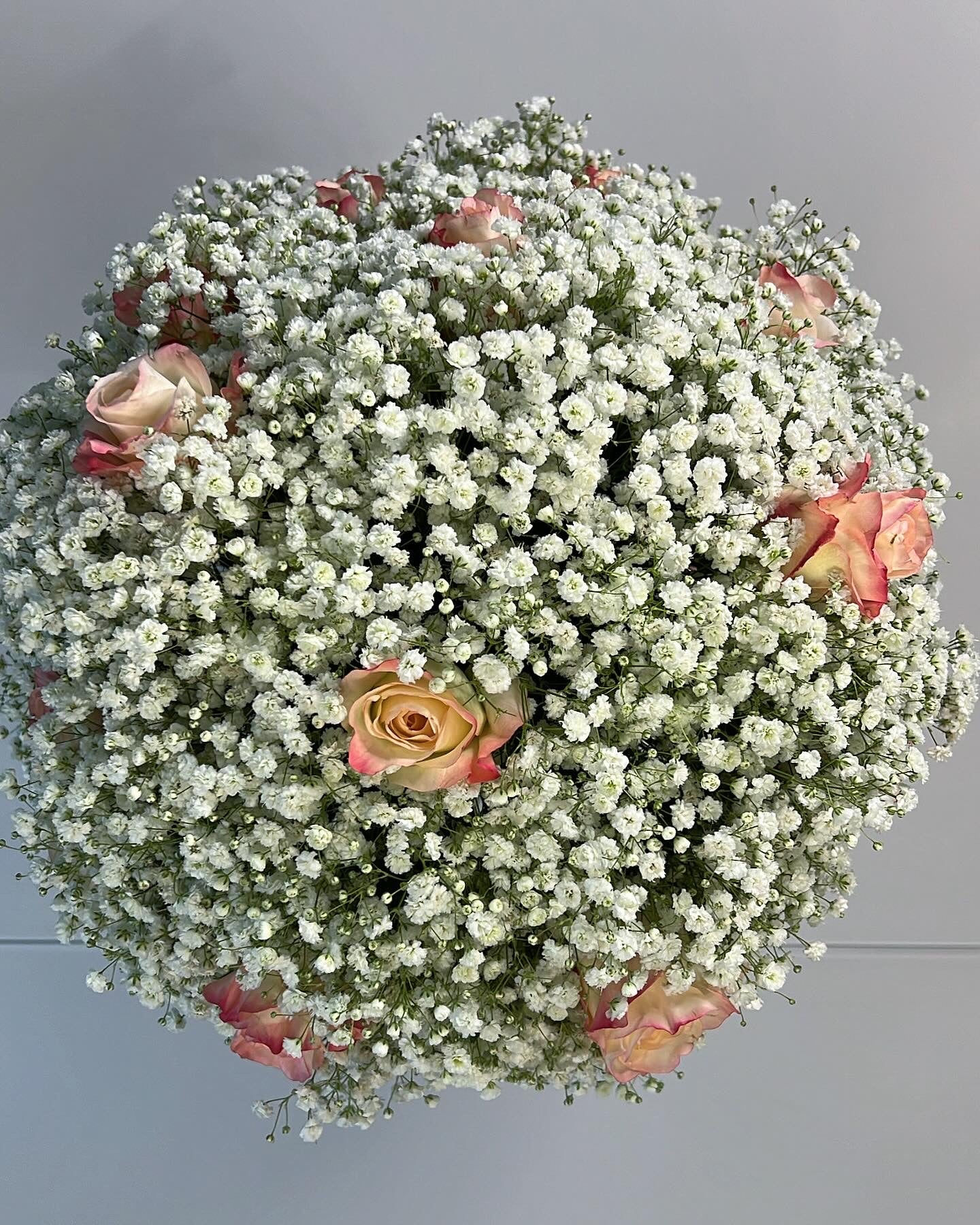 Majestic Love Baby’s Breath Large Centrepiece