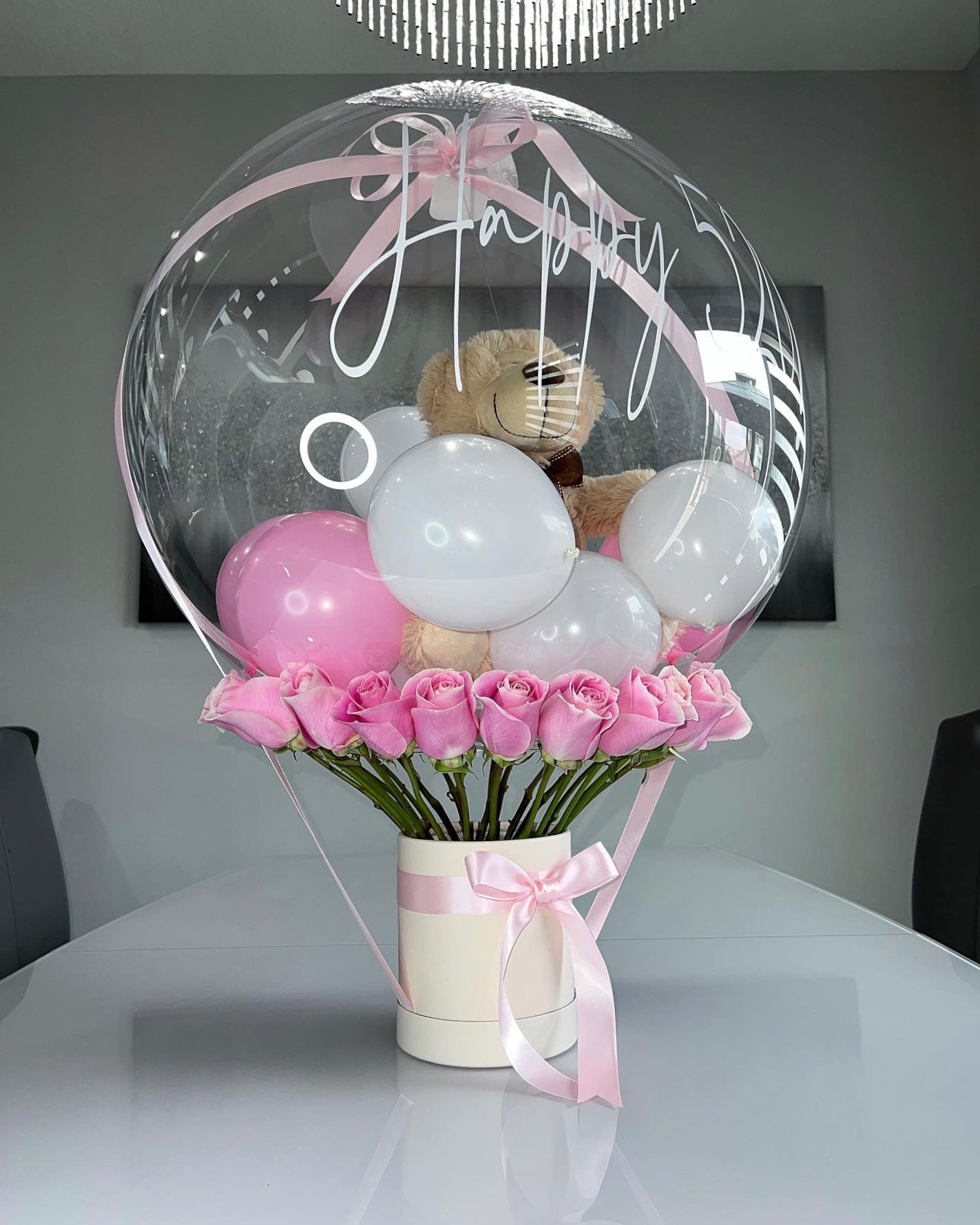 Stuffed Teddy Bear Bobo - With Roses - boboballoons