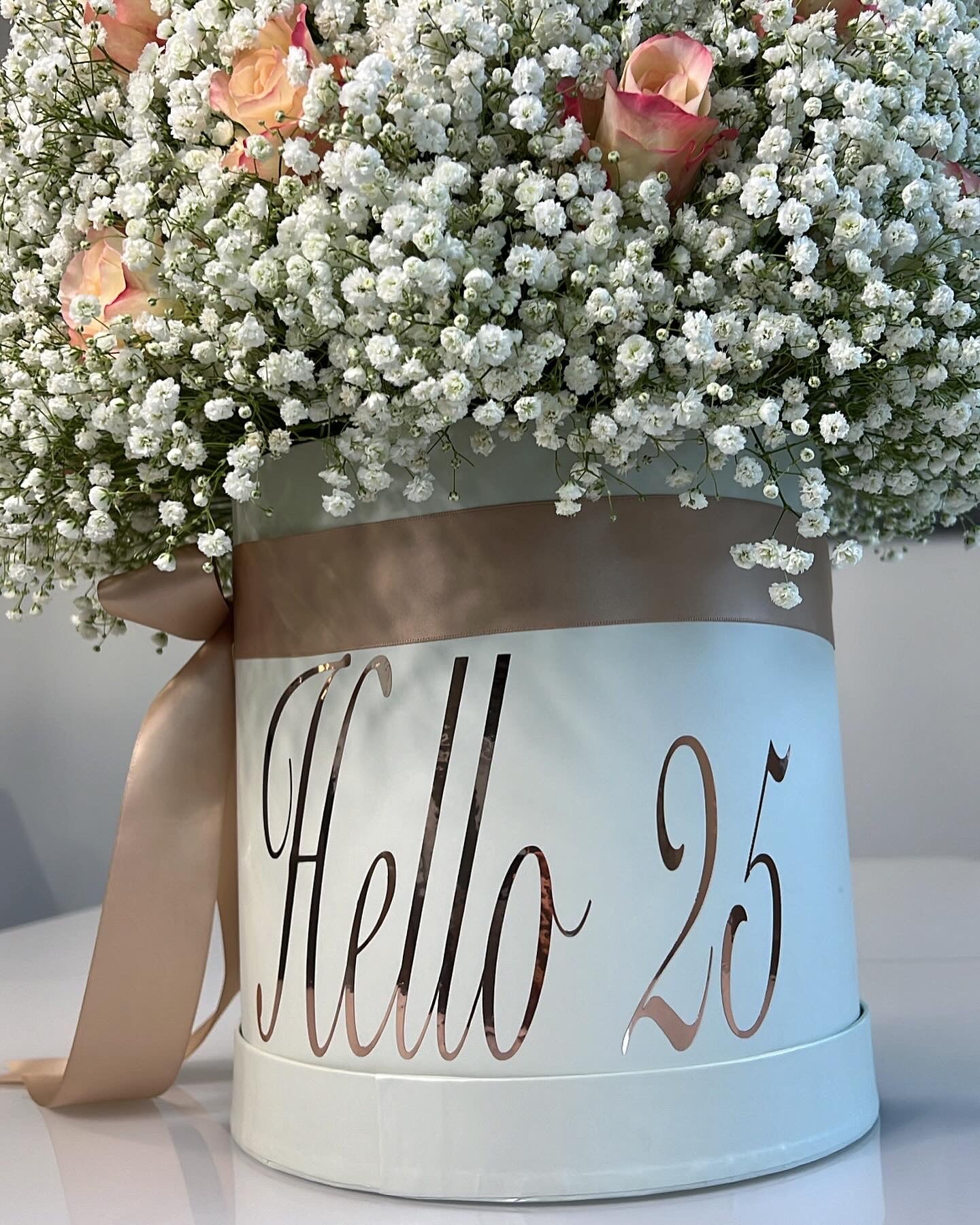 Majestic Love Baby’s Breath Large Centrepiece